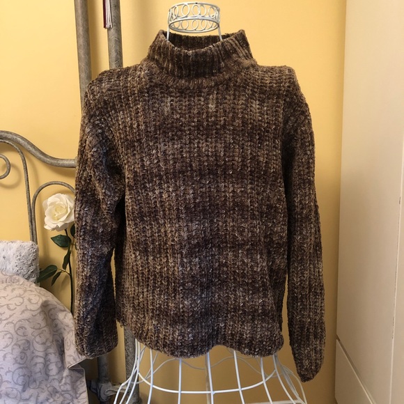 Brown sweater top size M - Picture 3 of 3